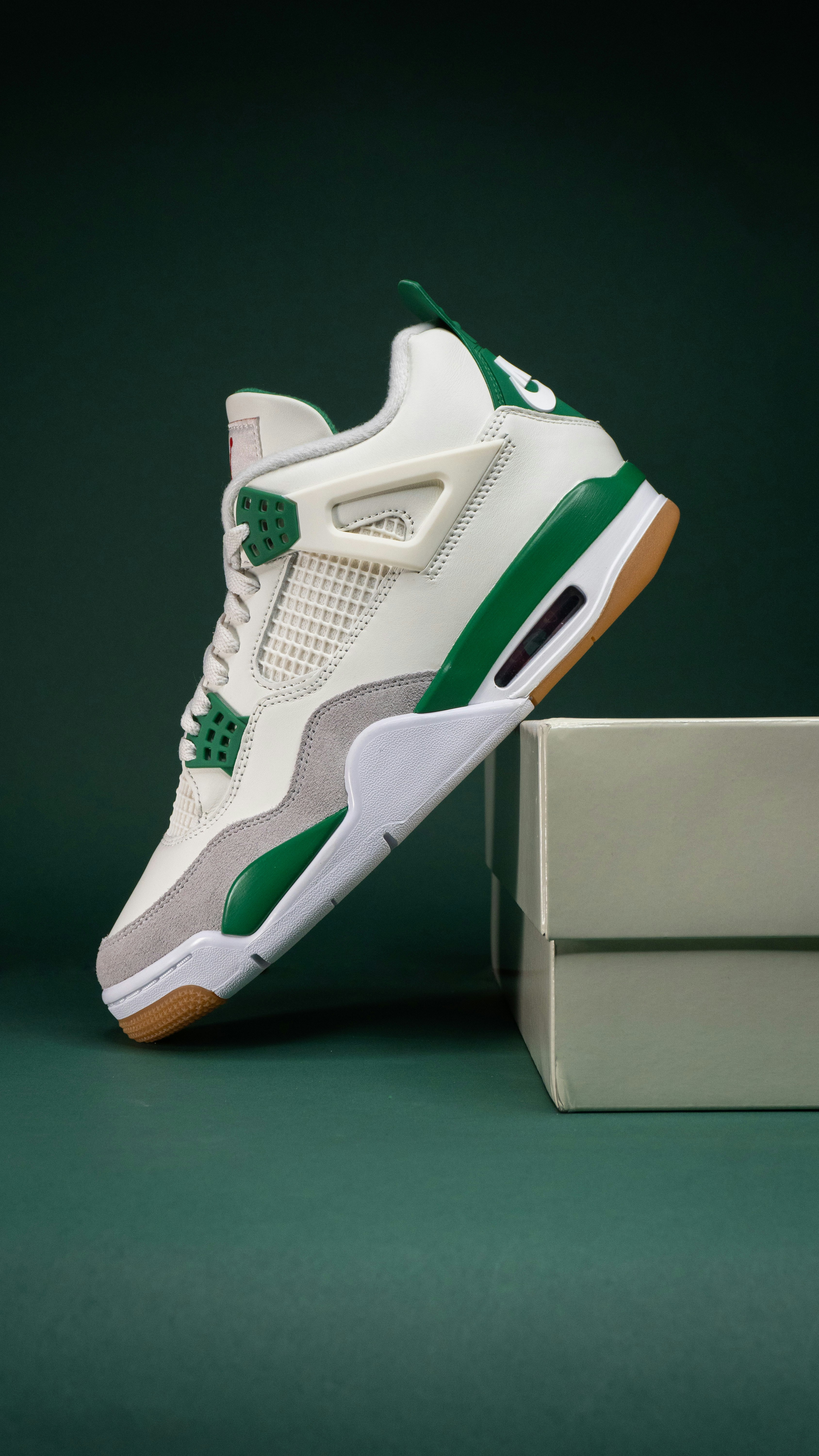 Nike Retro 4